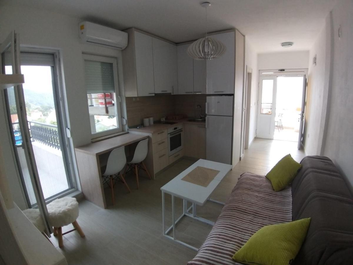 Apartman Dajoda 1 Bijela Eksteriør bilde
